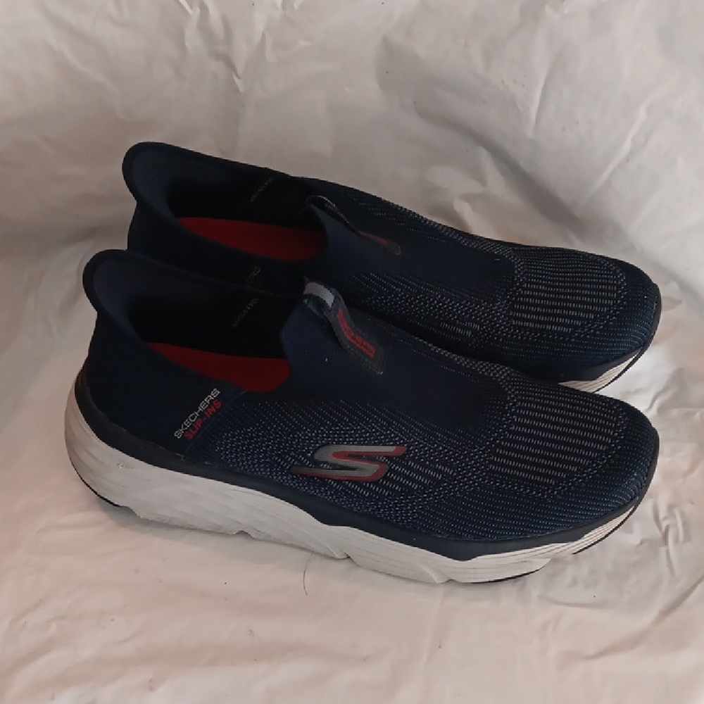 Skechers Men's Navy and Red Slip-Ins Max Cushioning Advantageous Sneakers Sz 13